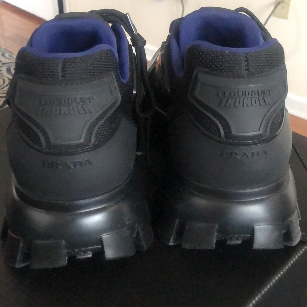 Black Prada cloudbust - Picture 3 of 4